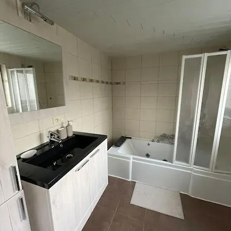 Holiday home L'hirondeau De Tenneville