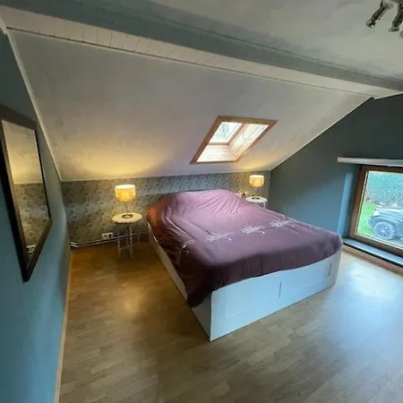 L'hirondeau De * Tenneville